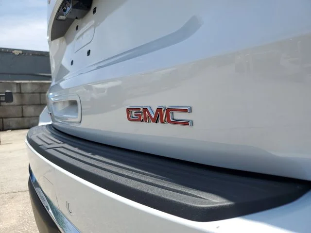 Nuevos GMC YUKON XL à Estados chez autogozo