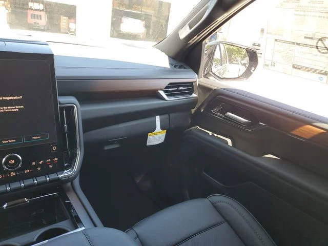 Nuevos GMC YUKON XL à Estados chez autogozo