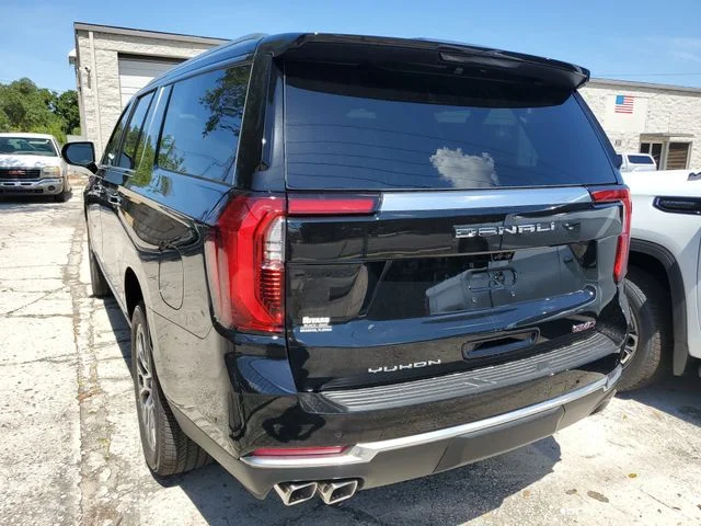 Nuevos GMC YUKON XL à Estados chez autogozo