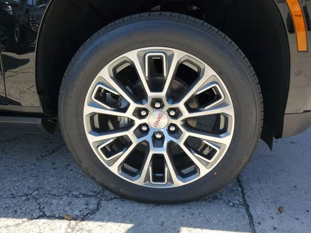 Nuevos GMC YUKON XL à Estados chez autogozo