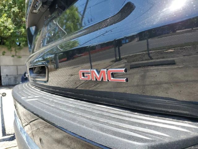 Nuevos GMC YUKON XL à Estados chez autogozo