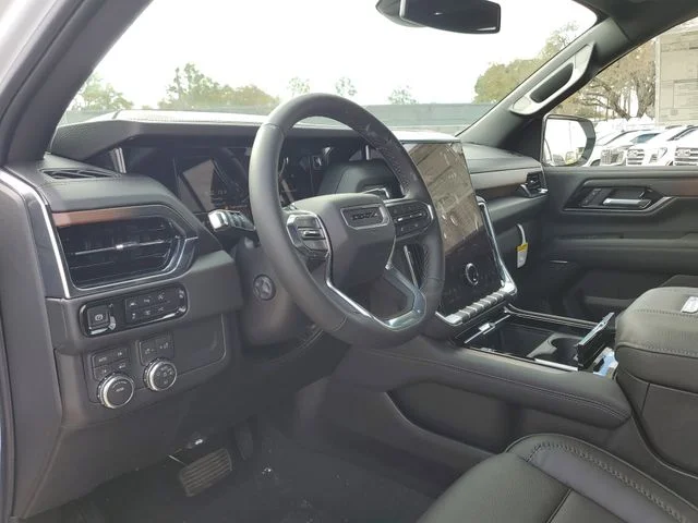 Nuevos GMC YUKON XL à Estados chez autogozo