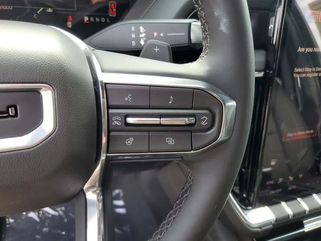 Nuevos GMC YUKON XL à Estados chez autogozo