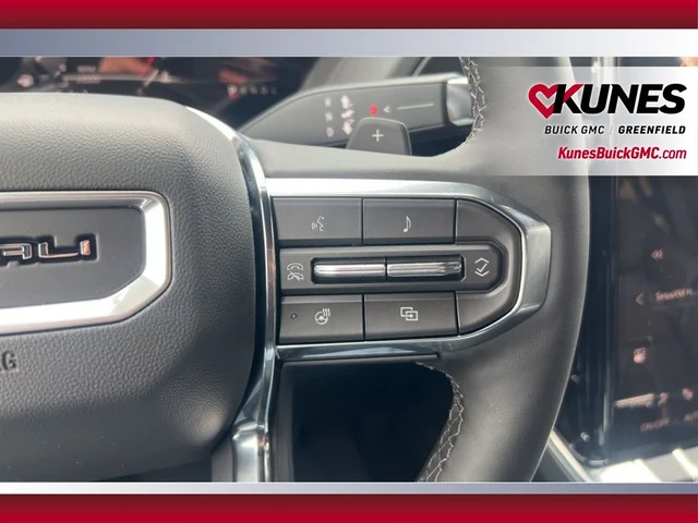 Nuevos GMC YUKON XL à Estados chez autogozo