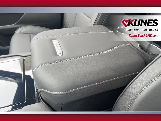 Nuevos GMC YUKON XL à Estados chez autogozo