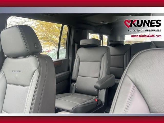 Nuevos GMC YUKON XL à Estados chez autogozo