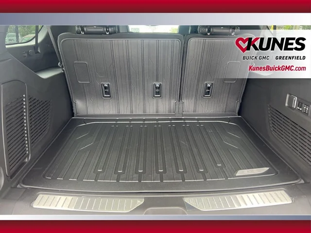 Nuevos GMC YUKON XL à Estados chez autogozo