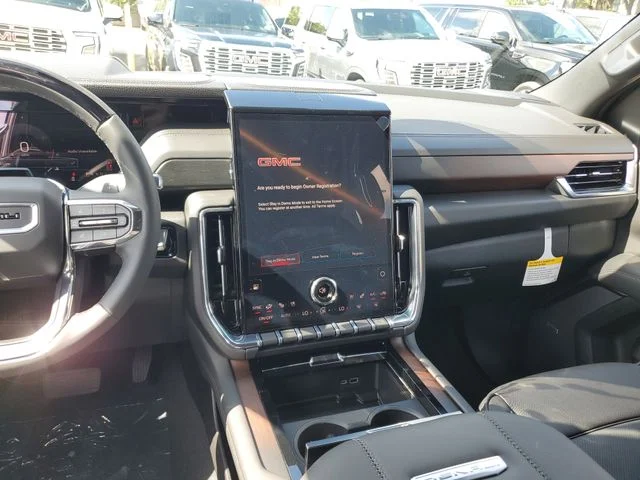 Nuevos GMC YUKON XL à Estados chez autogozo