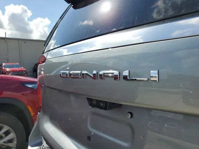 Nuevos GMC YUKON XL à Estados chez autogozo