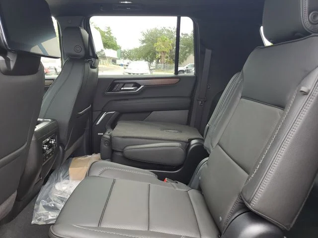 Nuevos GMC YUKON XL à Estados chez autogozo