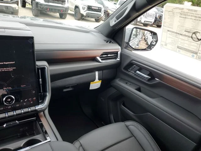Nuevos GMC YUKON XL à Estados chez autogozo