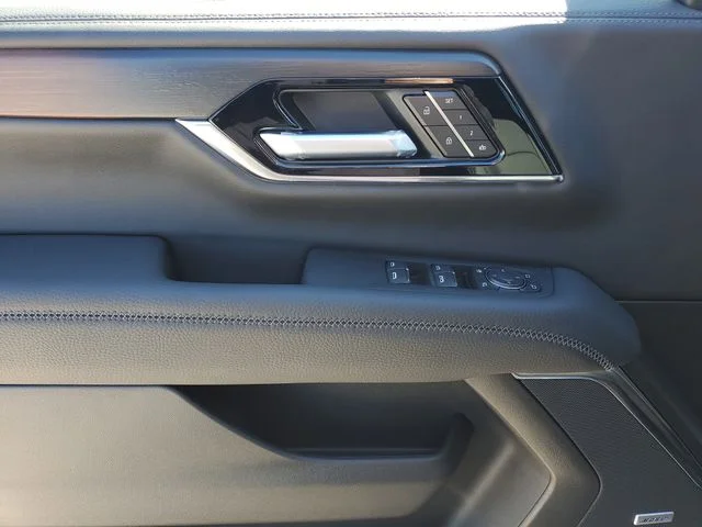 Nuevos GMC YUKON XL à Estados chez autogozo