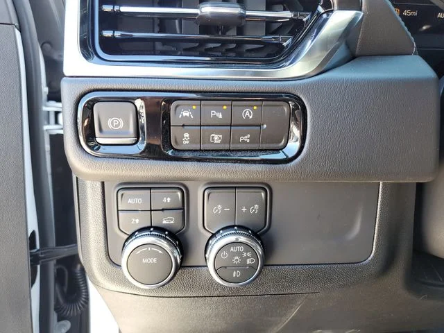 Nuevos GMC YUKON XL à Estados chez autogozo
