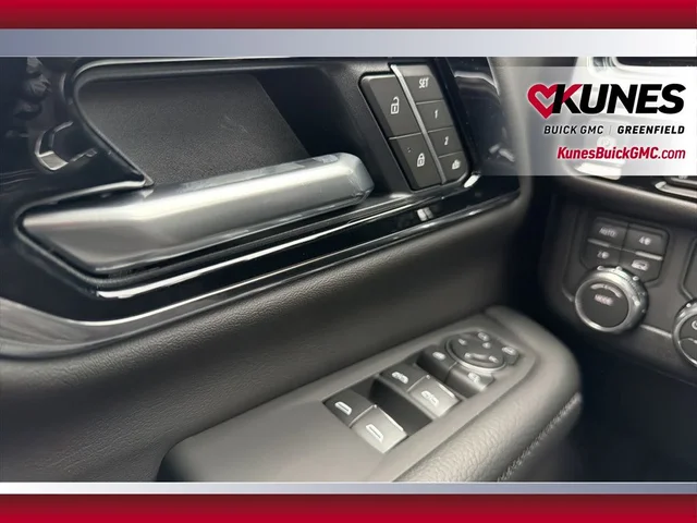 Nuevos GMC YUKON XL à Estados chez autogozo