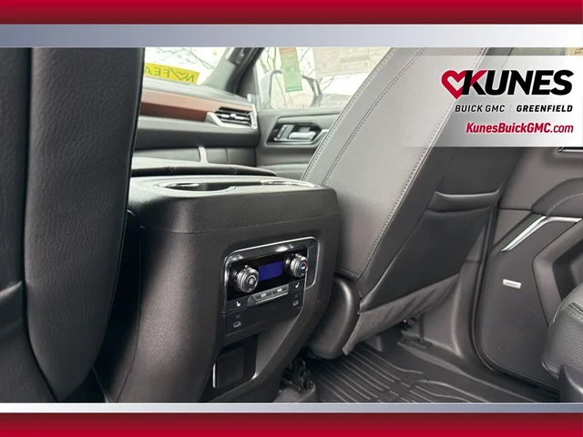 Nuevos GMC YUKON XL à Estados chez autogozo