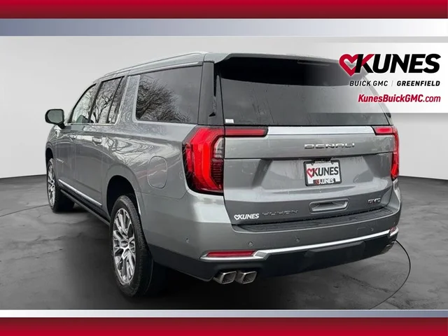Nuevos GMC YUKON XL à Estados chez autogozo