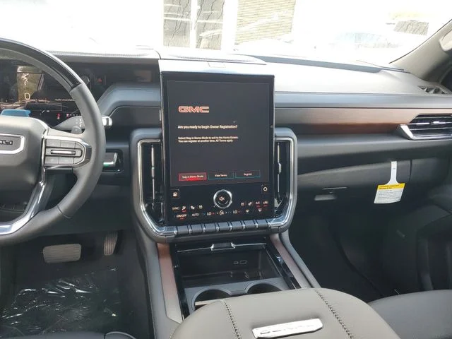 Nuevos GMC YUKON XL à Estados chez autogozo