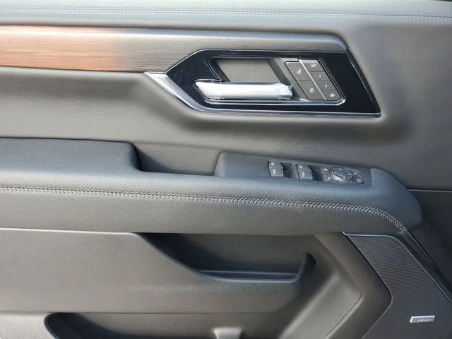 Nuevos GMC YUKON XL à Estados chez autogozo
