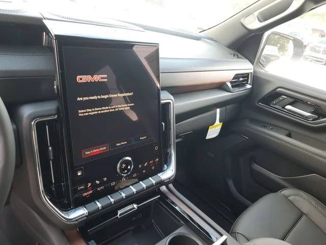 Nuevos GMC YUKON XL à Estados chez autogozo