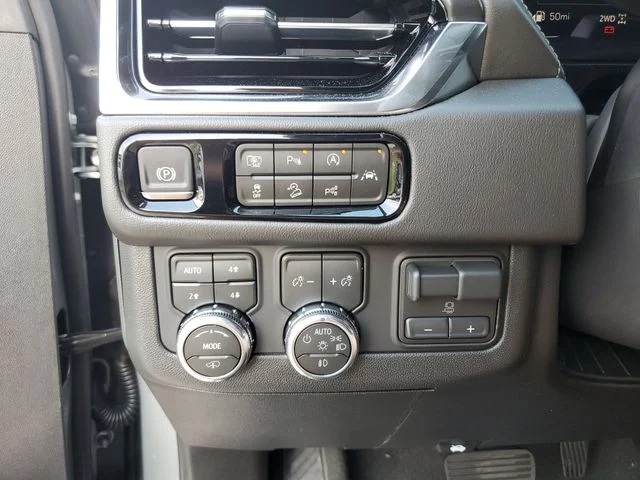 Nuevos GMC YUKON XL à Estados chez autogozo