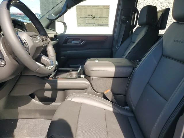 Nuevos GMC YUKON XL à Estados chez autogozo