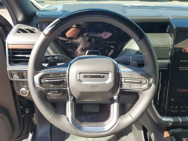 Nuevos GMC YUKON XL à Estados chez autogozo