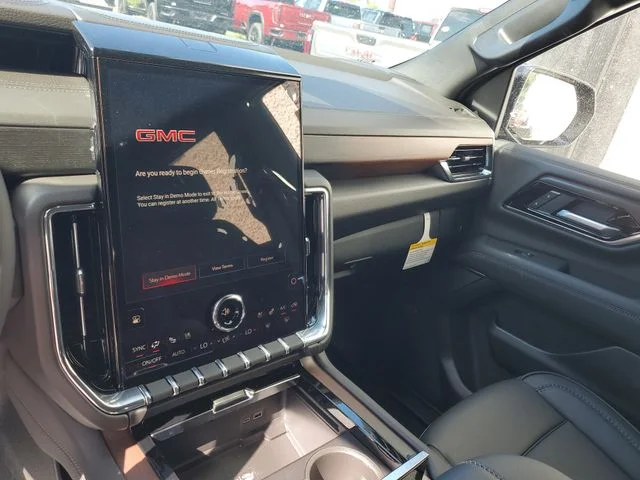Nuevos GMC YUKON XL à Estados chez autogozo