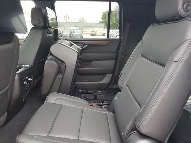 Nuevos GMC YUKON XL à Estados chez autogozo