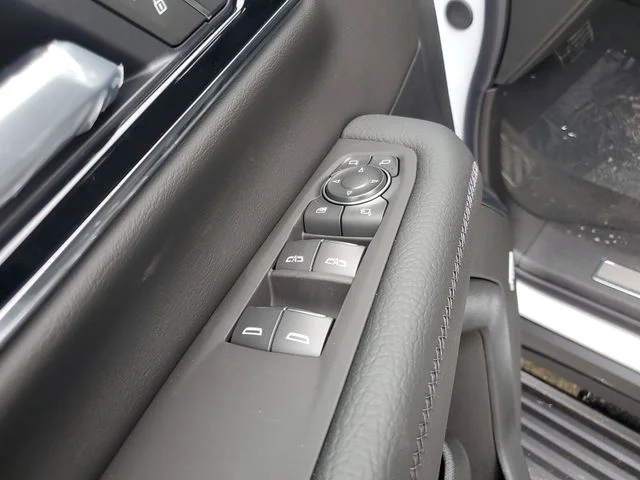 Nuevos GMC YUKON XL à Estados chez autogozo