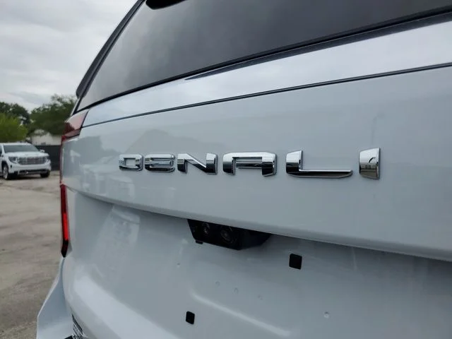 Nuevos GMC YUKON XL à Estados chez autogozo