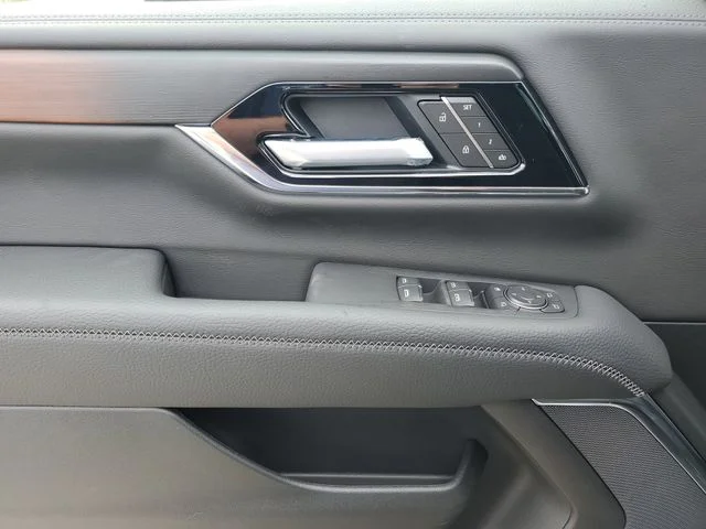 Nuevos GMC YUKON XL à Estados chez autogozo