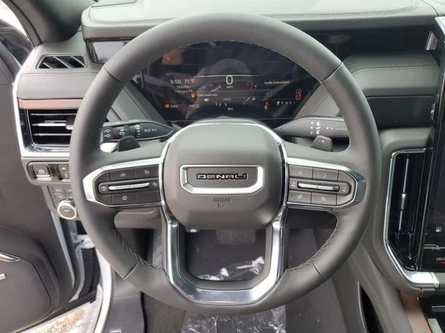 Nuevos GMC YUKON XL à Estados chez autogozo