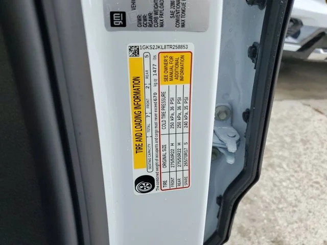 Nuevos GMC YUKON XL à Estados chez autogozo