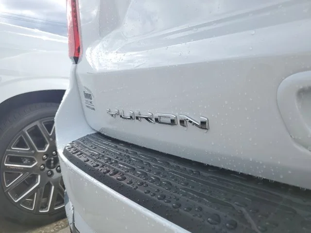 Nuevos GMC YUKON XL à Estados chez autogozo