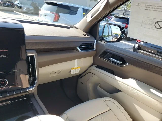 Nuevos GMC YUKON XL à Estados chez autogozo