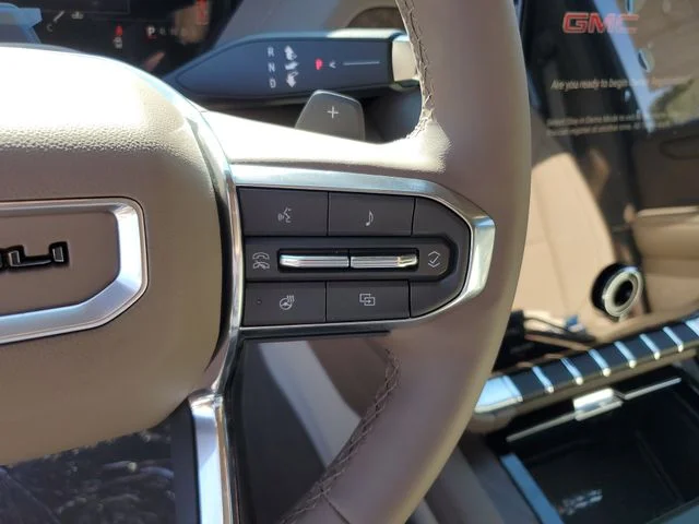 Nuevos GMC YUKON XL à Estados chez autogozo