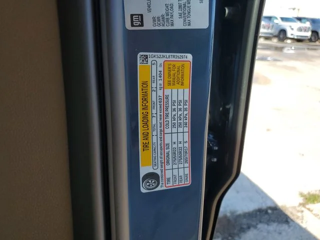 Nuevos GMC YUKON XL à Estados chez autogozo