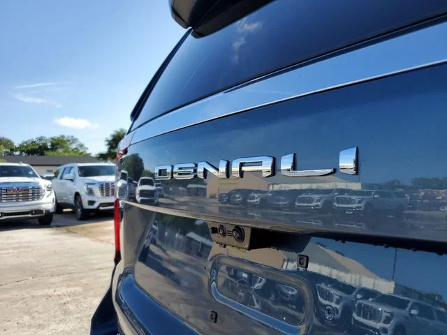 Nuevos GMC YUKON XL à Estados chez autogozo