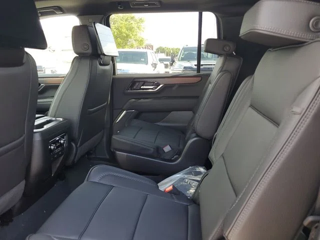 Nuevos GMC YUKON XL à Estados chez autogozo