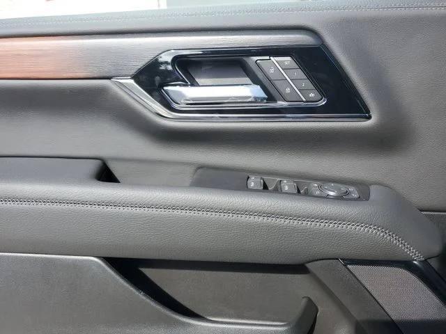 Nuevos GMC YUKON XL à Estados chez autogozo