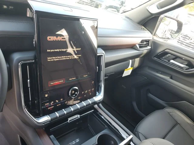 Nuevos GMC YUKON XL à Estados chez autogozo