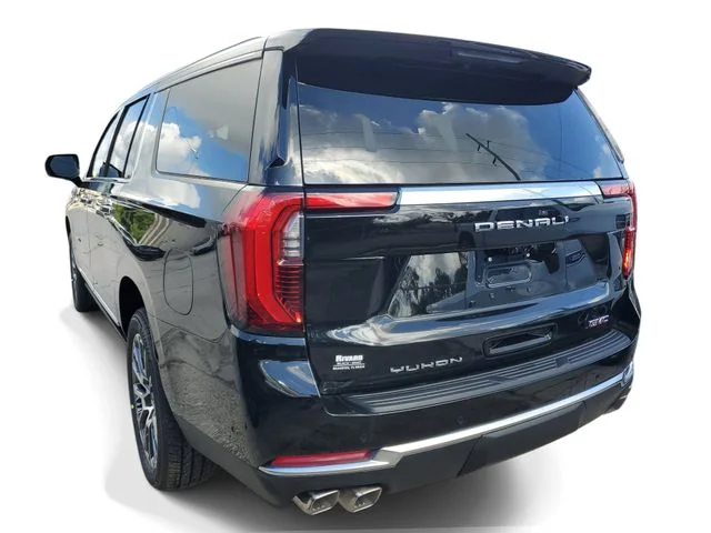 Nuevos GMC YUKON XL à Estados chez autogozo