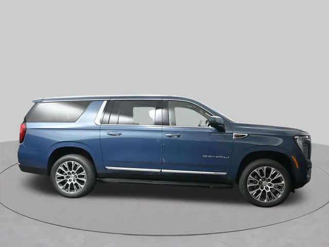 Nuevos GMC YUKON XL à Estados chez autogozo
