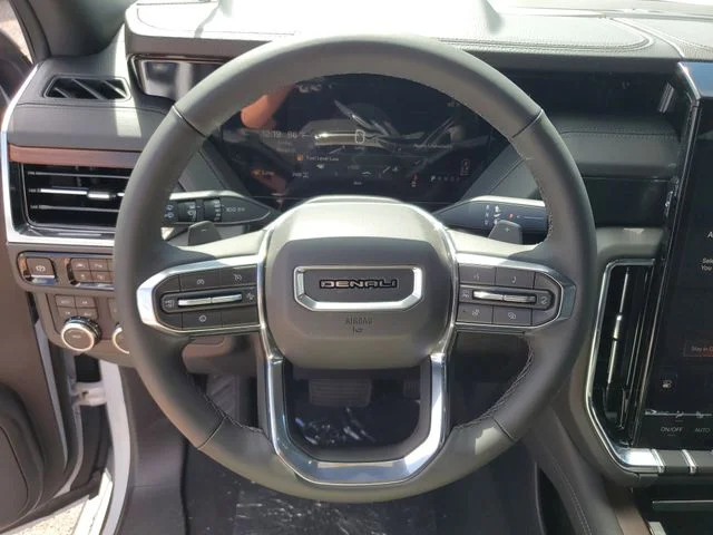 Nuevos GMC YUKON XL à Estados chez autogozo