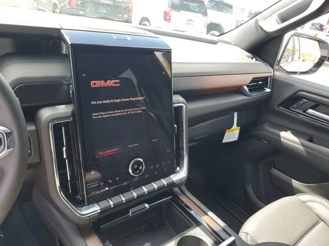 Nuevos GMC YUKON XL à Estados chez autogozo