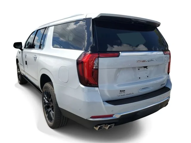 Nuevos GMC YUKON XL à Estados chez autogozo
