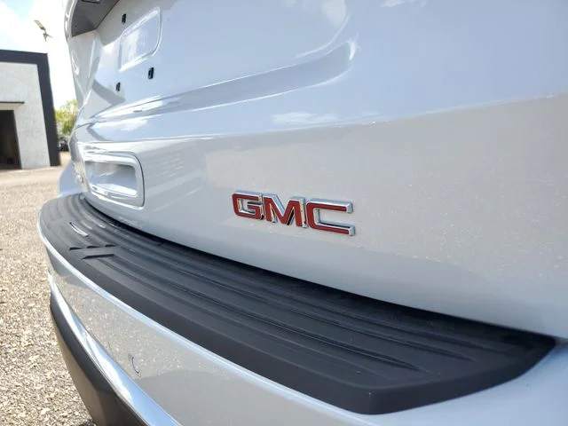 Nuevos GMC YUKON XL à Estados chez autogozo