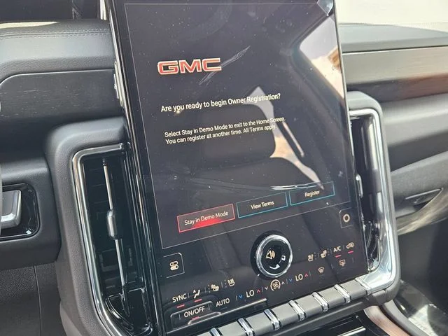 Nuevos GMC YUKON XL à Estados chez autogozo