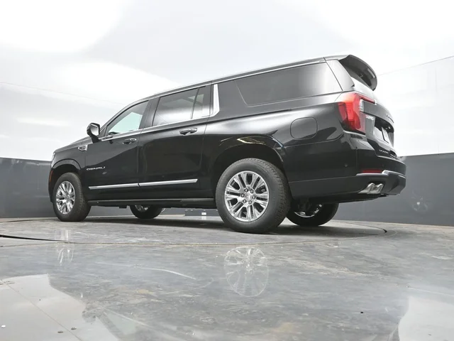 Nuevos GMC YUKON XL à Estados chez autogozo