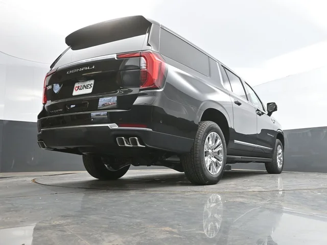 Nuevos GMC YUKON XL à Estados chez autogozo